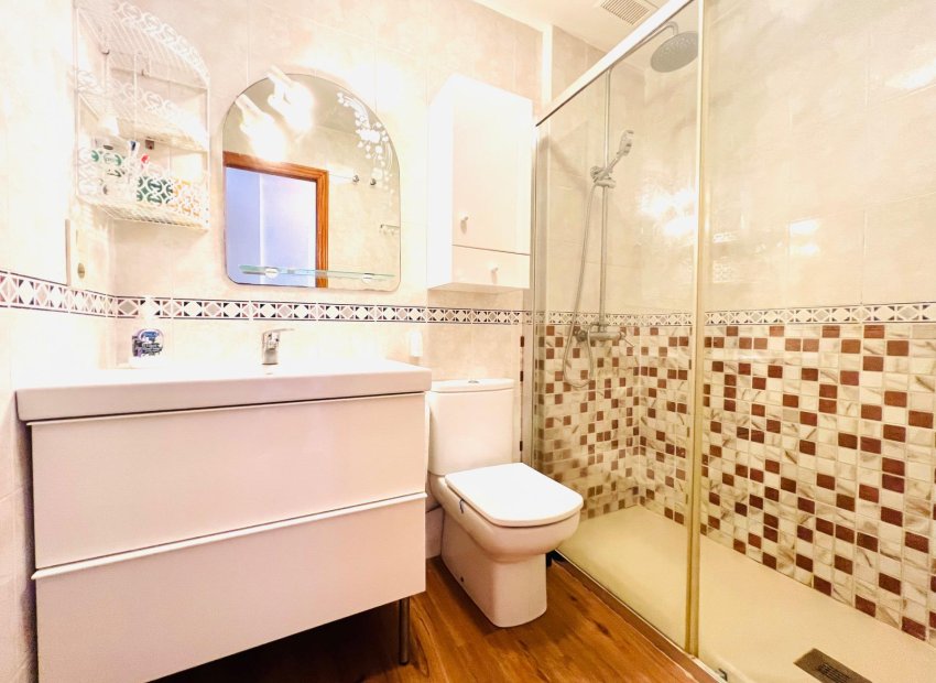 Reventa - Apartamento - Arenales del Sol