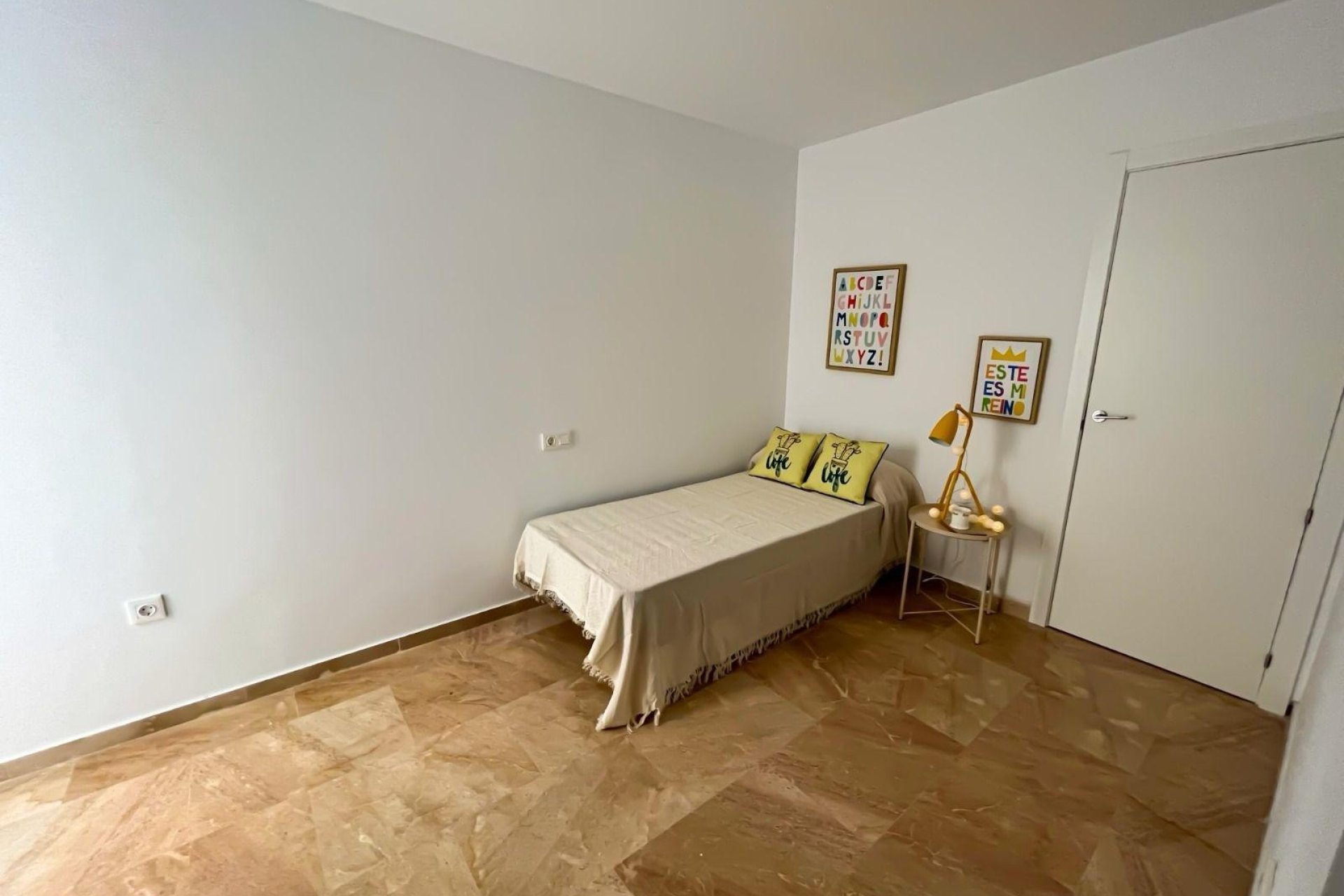 Reventa - Apartamento - Elche - Altabix
