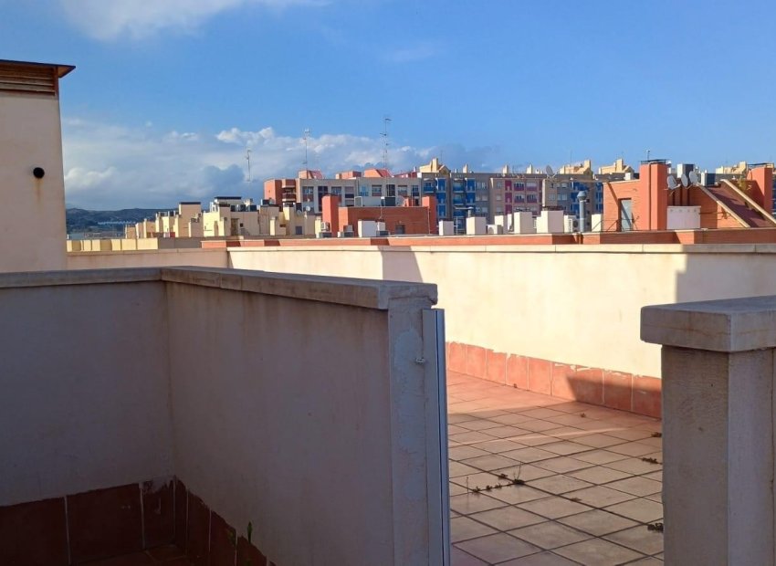Reventa - Apartamento - Elche - Altabix