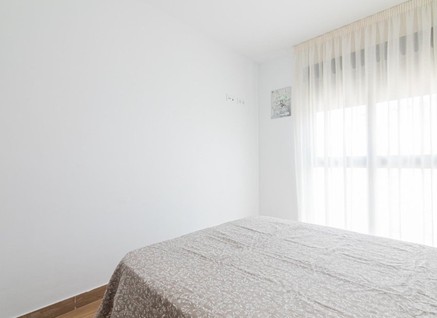 Reventa - Apartamento - Elche - Altabix