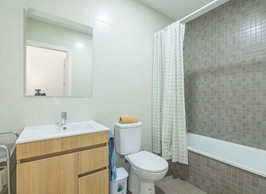 Reventa - Apartamento - Elche - Altabix