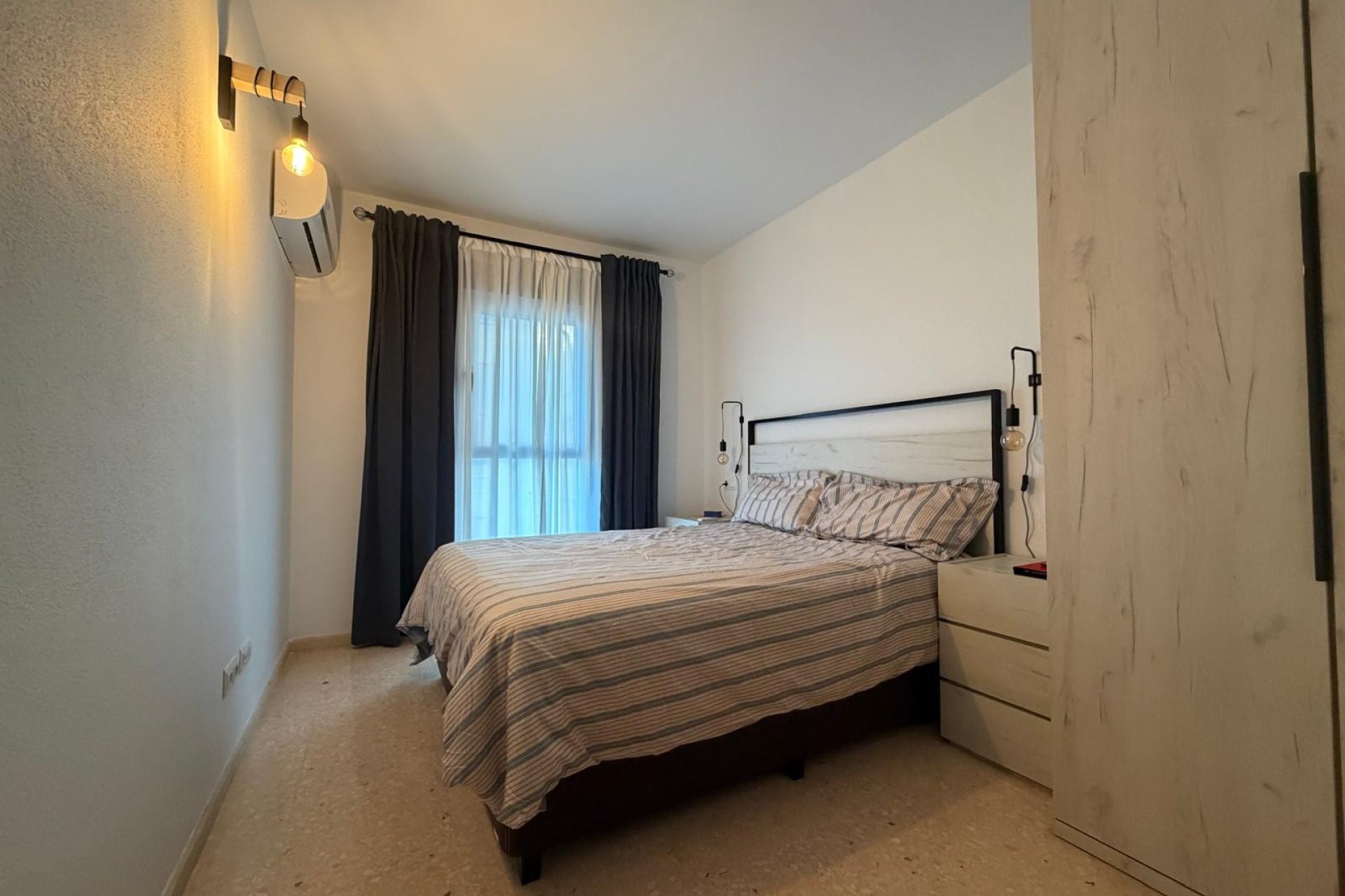 Reventa - Apartamento - Elche - Zona Deportiva-Nuevo Altabix