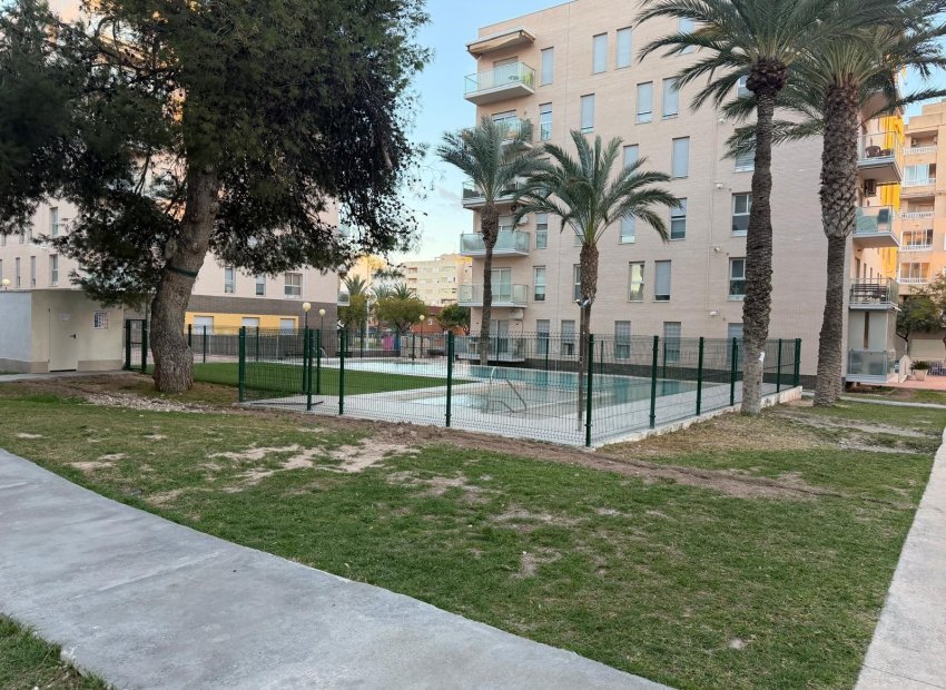 Reventa - Apartamento - Elche - Zona Deportiva-Nuevo Altabix