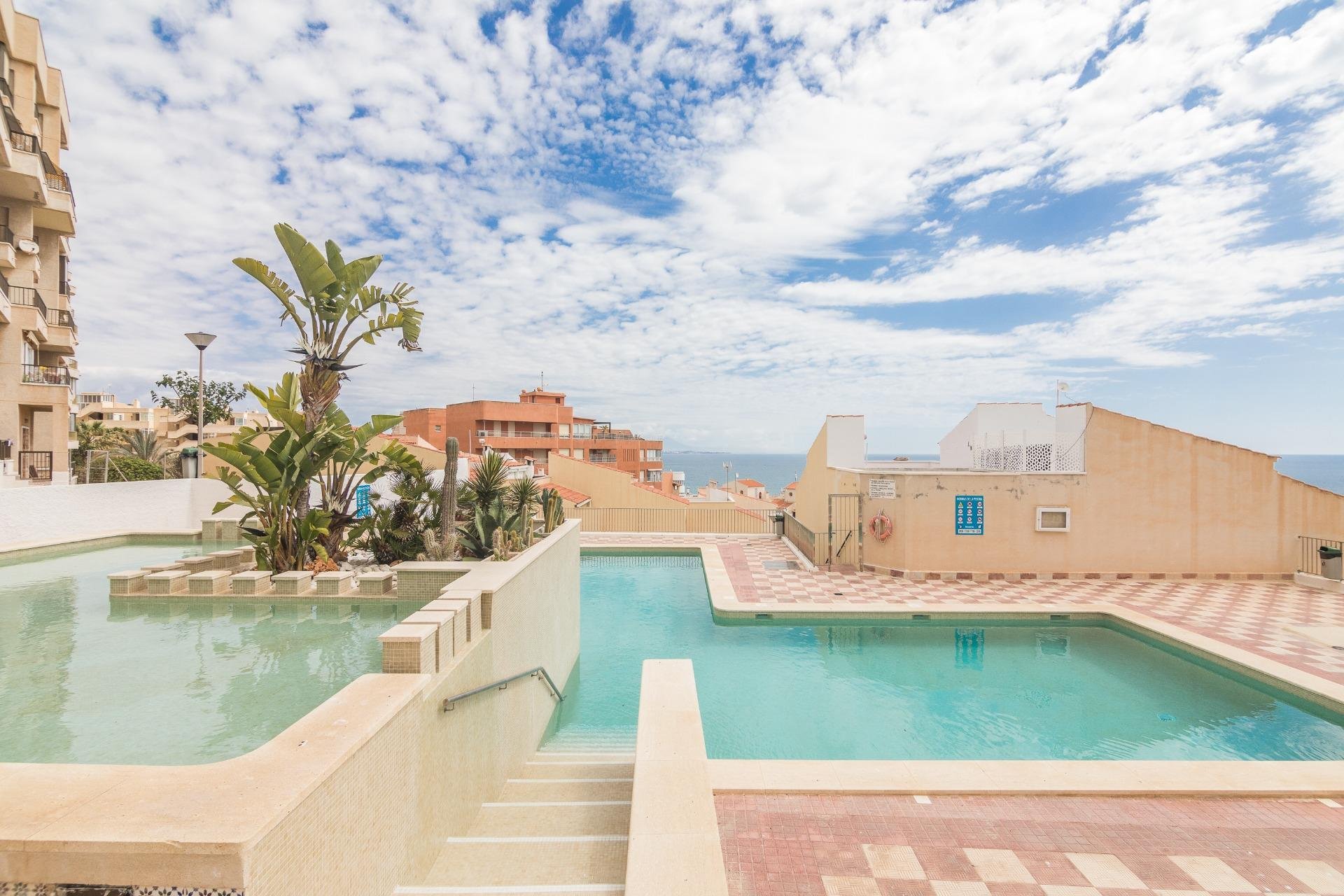 Reventa - Bungalow - Arenales del Sol - Zona paseo maritimo