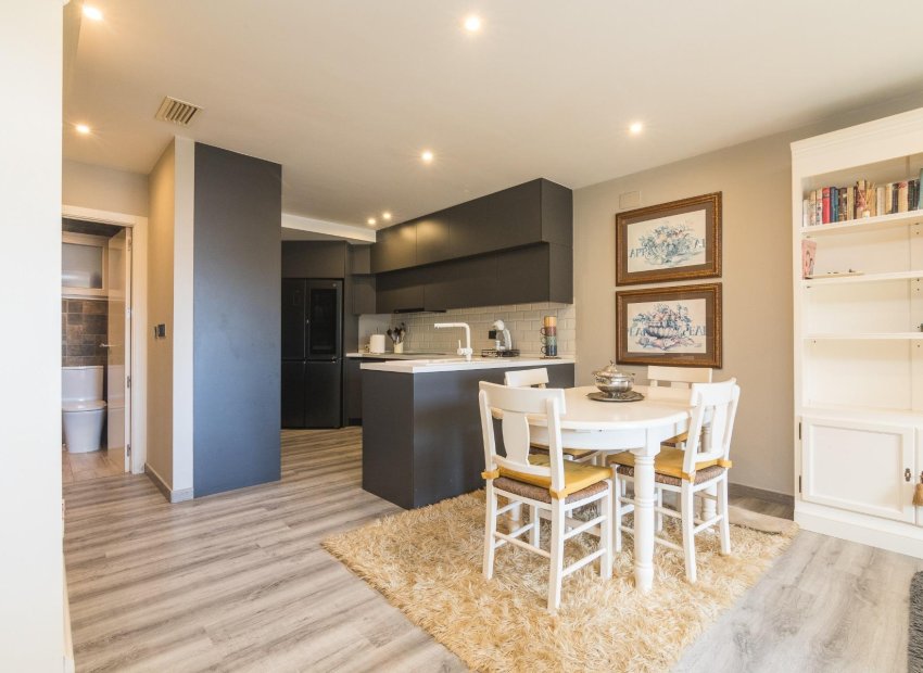 Reventa - Bungalow - Arenales del Sol - Zona paseo maritimo