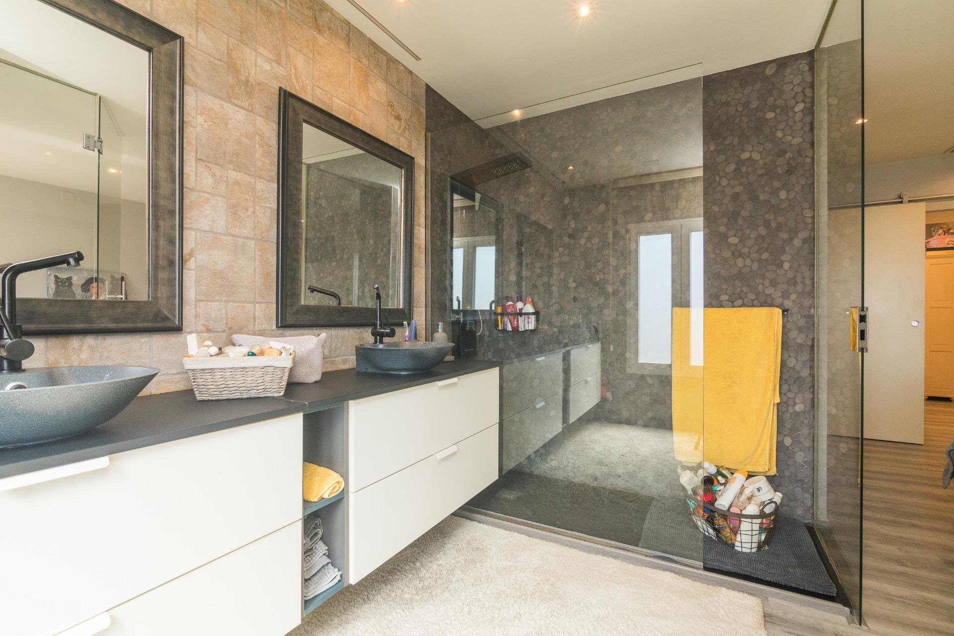 Reventa - Bungalow - Arenales del Sol - Zona paseo maritimo