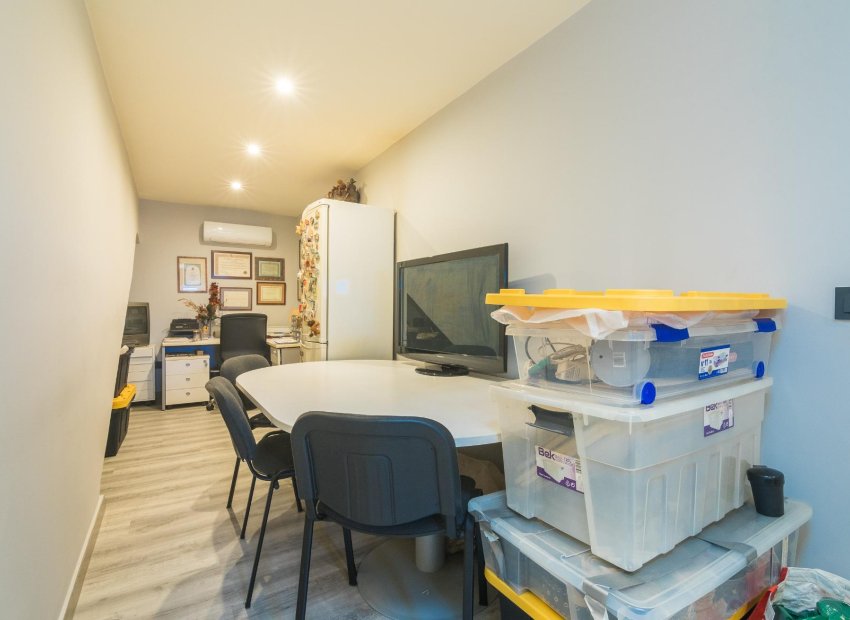 Reventa - Bungalow - Arenales del Sol - Zona paseo maritimo