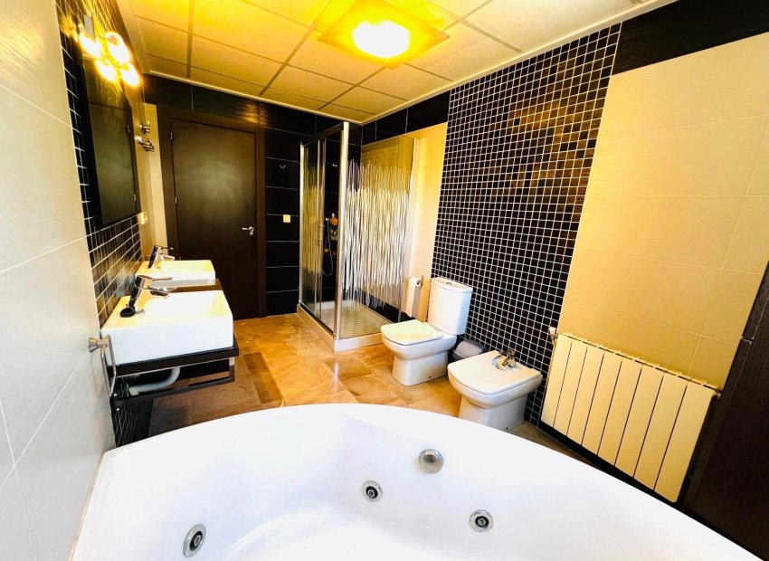 Reventa - Chalet - Elche - La Galia-Bonavista