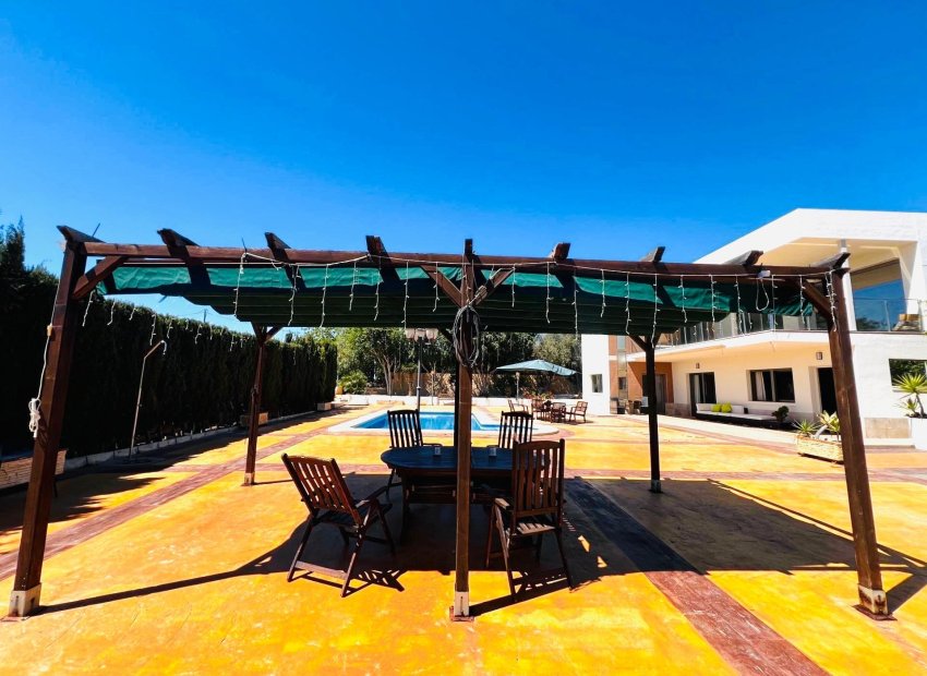 Reventa - Chalet - Elche - La Galia-Bonavista