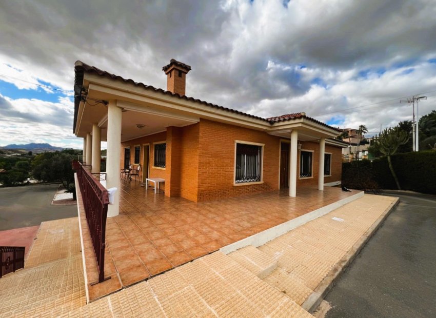 Reventa - Chalet - Elche - La Galia-Bonavista