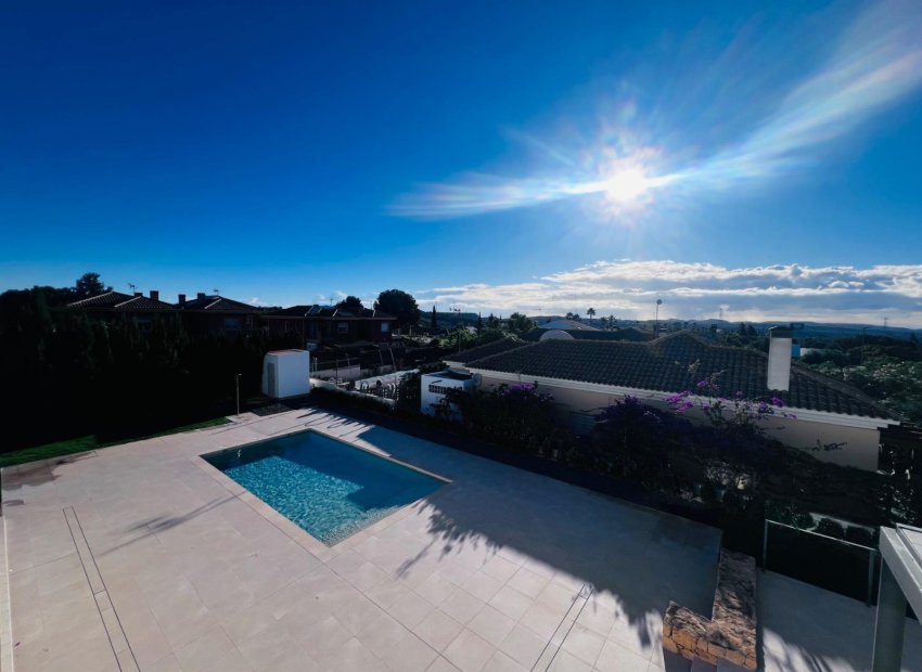 Reventa - Chalet - Monforte del Cid