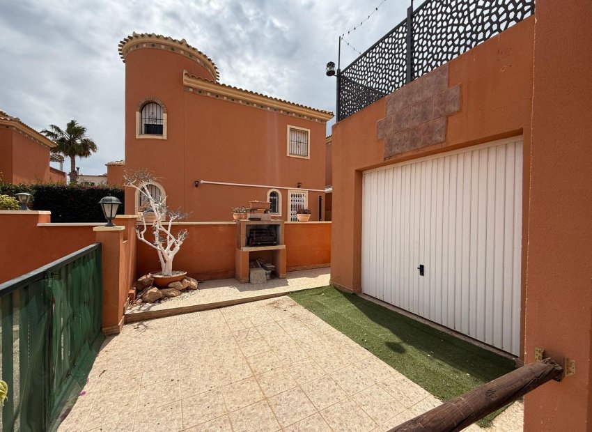 Reventa - Chalet - Orihuela Costa - Playa Flamenca