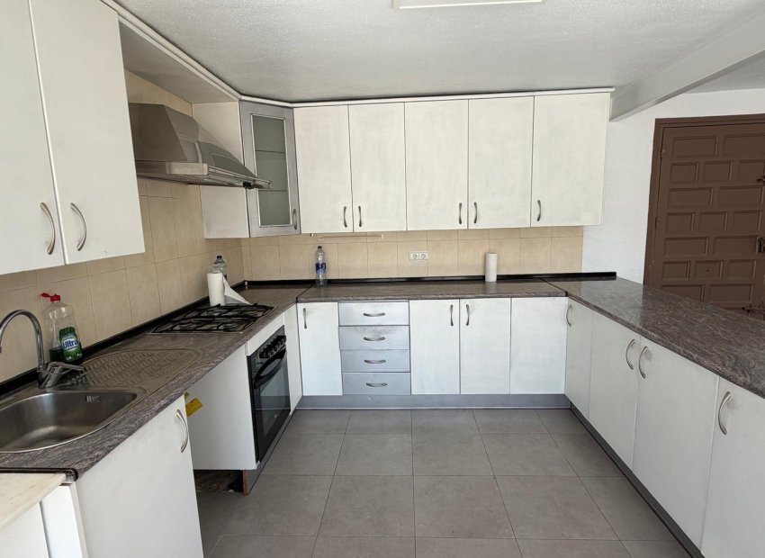 Reventa - Chalet - Peña las aguilas - Peña de Las Águilas