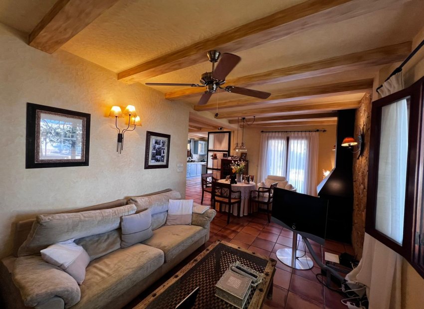 Reventa - Chalet - Perleta - Maitino-Perleta