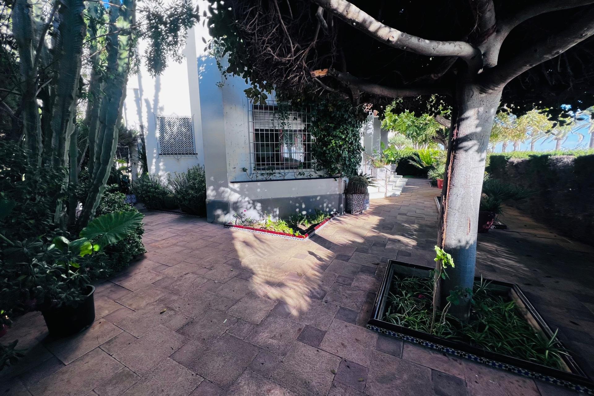 Reventa - Chalet - Santa Pola - Santiago bernabeu