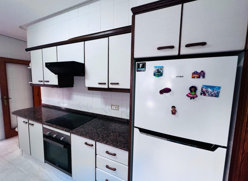 Reventa - Chalet - Santa Pola - Santiago bernabeu