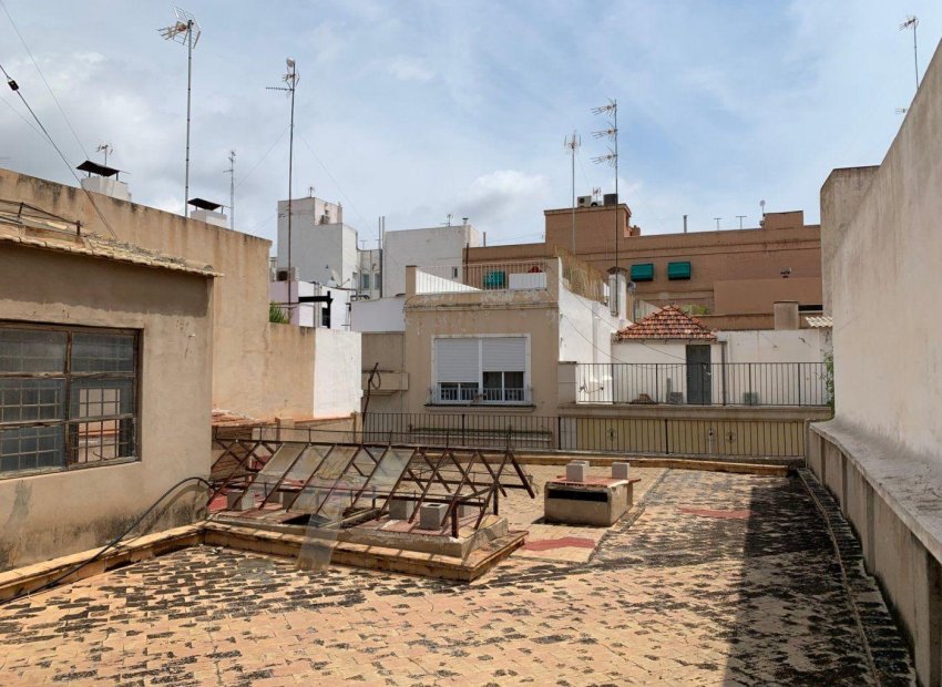 Reventa - Edificio - Elche - Centro