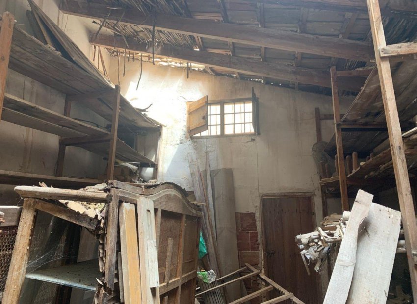 Reventa - Edificio - Elche - Centro