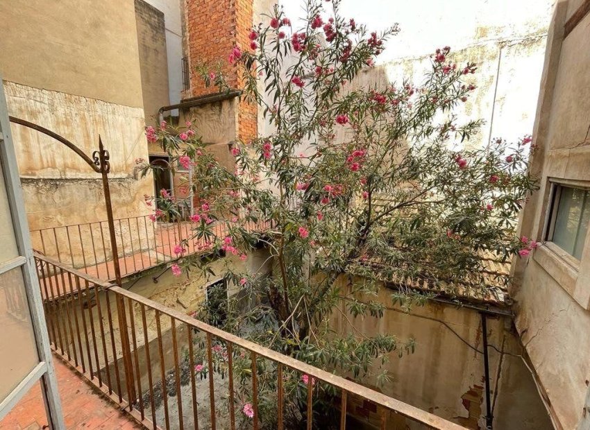 Reventa - Edificio - Elche - Centro