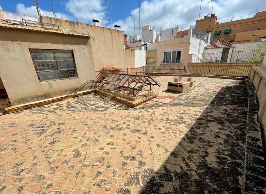 Reventa - Edificio - Elche - Centro