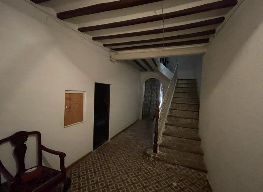 Reventa - Edificio - Elche - Centro