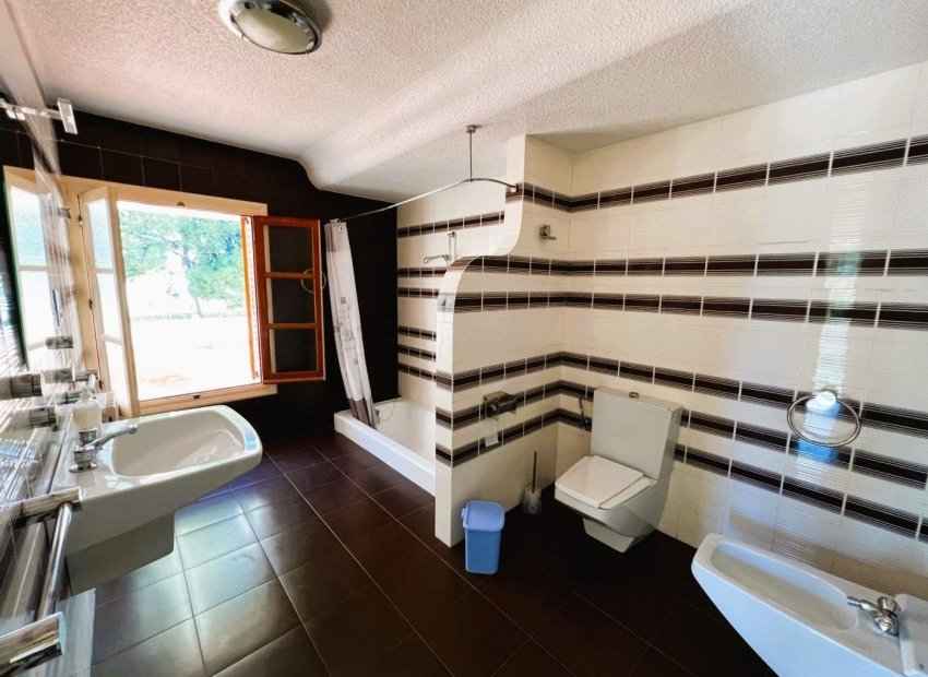 Reventa - Finca rústica - Novelda - SERRETA