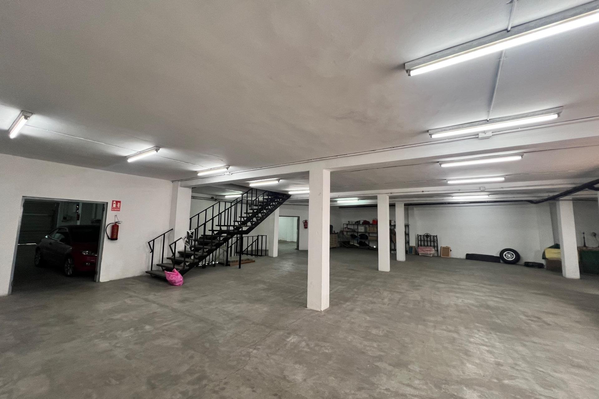 Reventa - Local comercial - Alicante - Centro