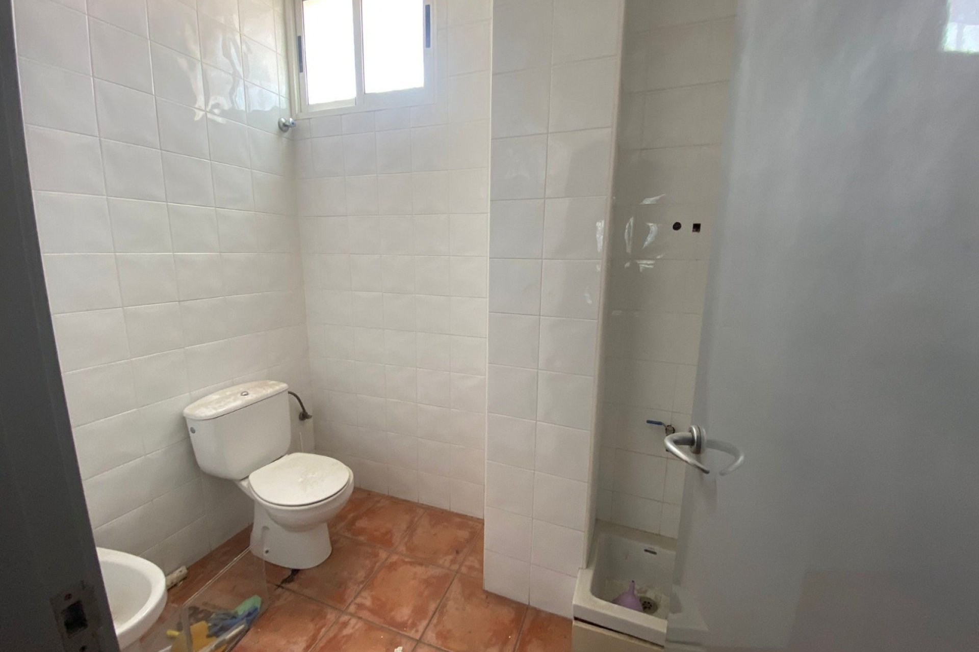 Reventa - Local comercial - Elche - Zona Universidad