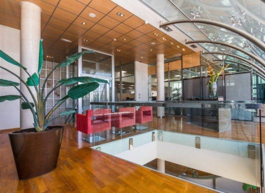 Reventa - Nave industrial - Elche Pedanías - Jubalcoi-Saladas