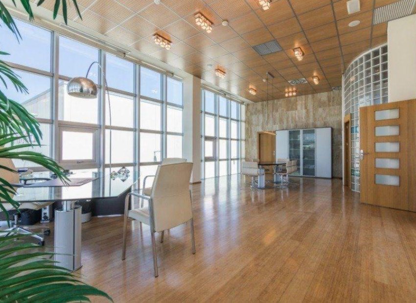 Reventa - Nave industrial - Elche Pedanías - Jubalcoi-Saladas