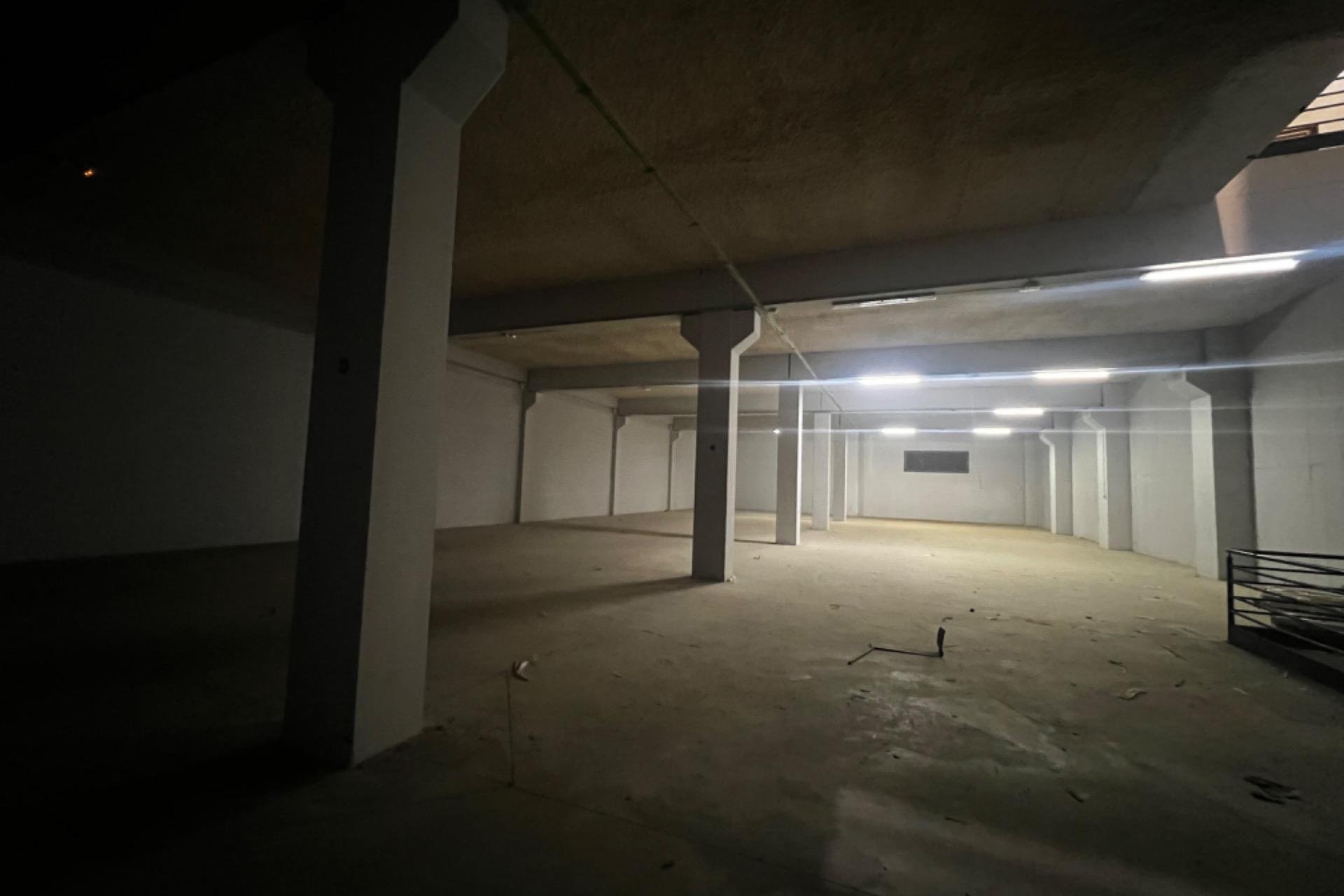 Reventa - Nave industrial - Elche Pedanías - Poligono torrellano