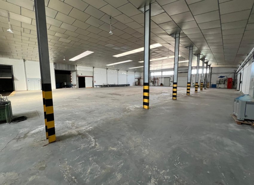 Reventa - Nave industrial - Elche