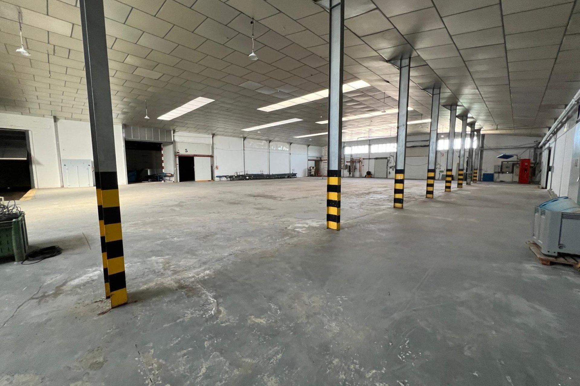 Reventa - Nave industrial - Elche