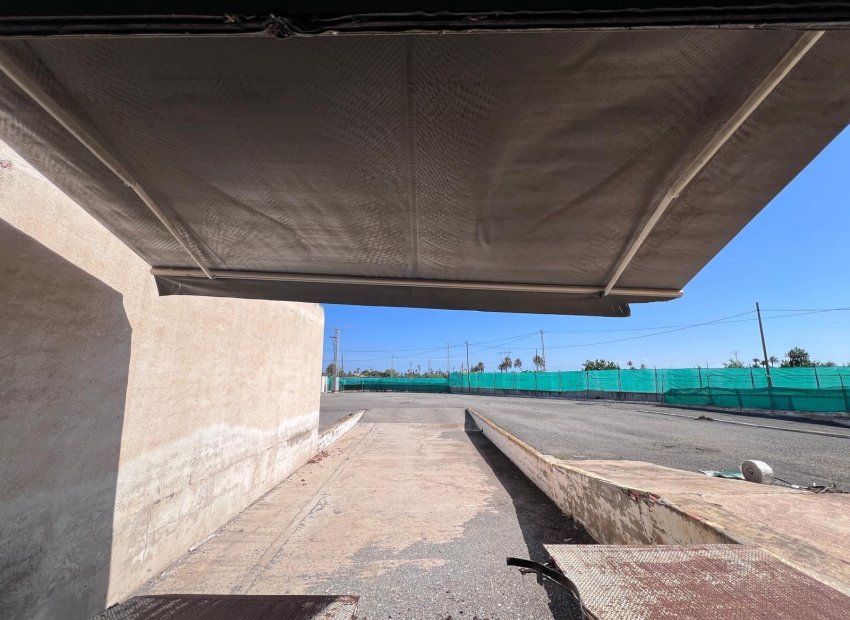 Reventa - Nave industrial - Elche