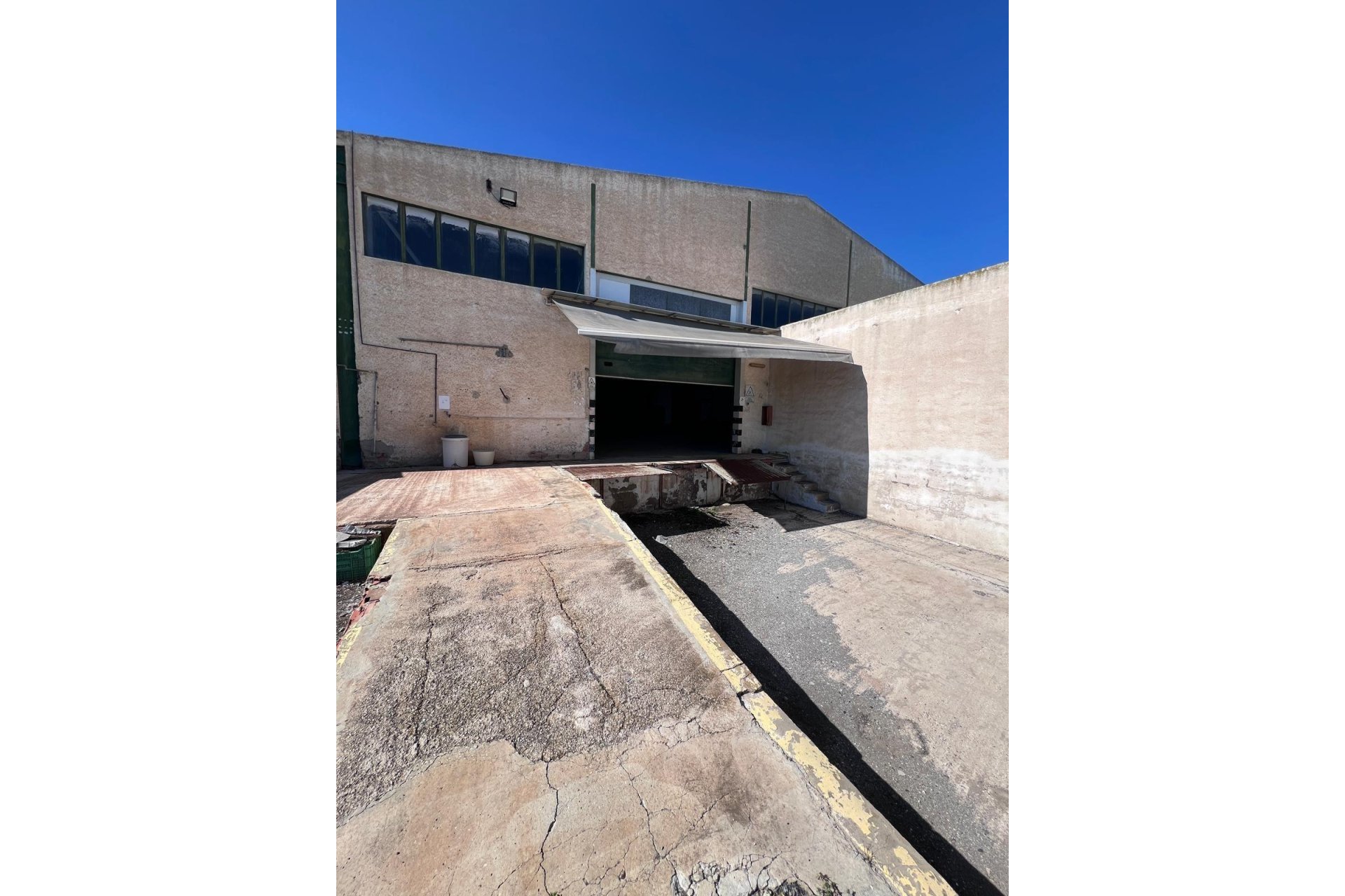 Reventa - Nave industrial - Elche