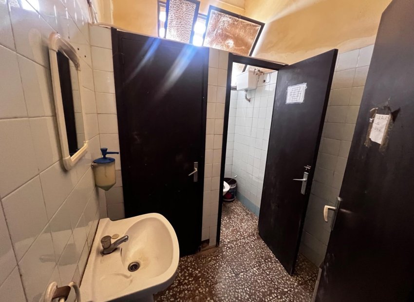 Reventa - Nave industrial - Matola - Algoda-Matola-Llano de San José