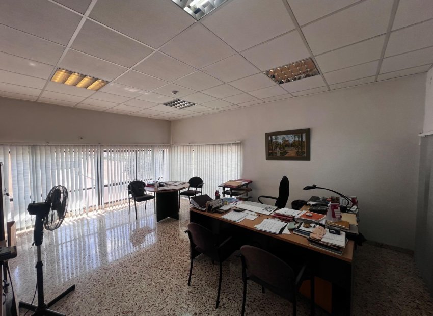 Reventa - Nave industrial - Matola - Algoda-Matola-Llano de San José