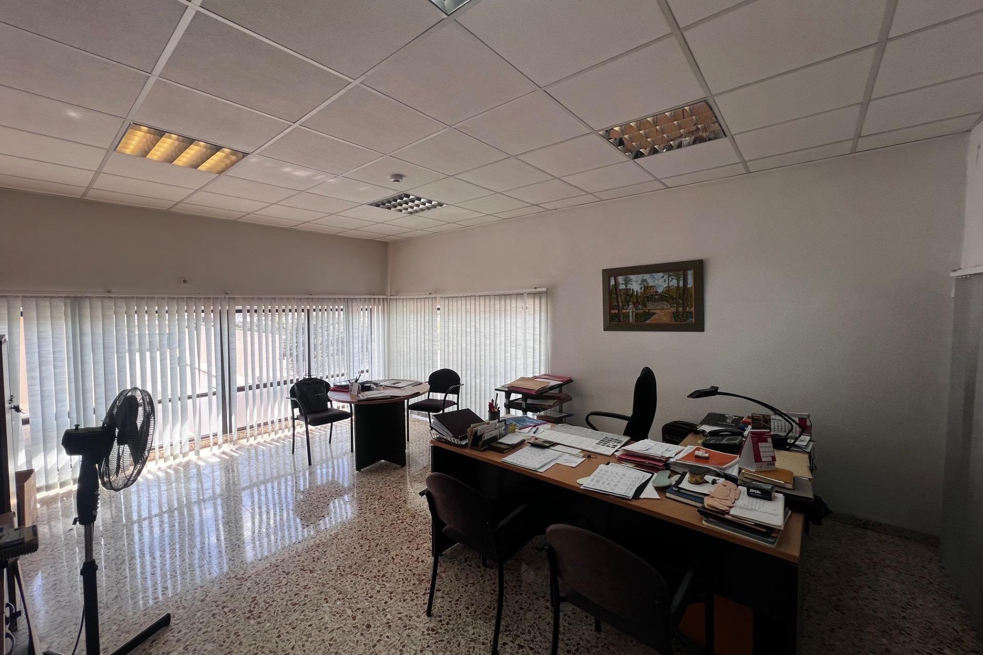 Reventa - Nave industrial - Matola - Algoda-Matola-Llano de San José