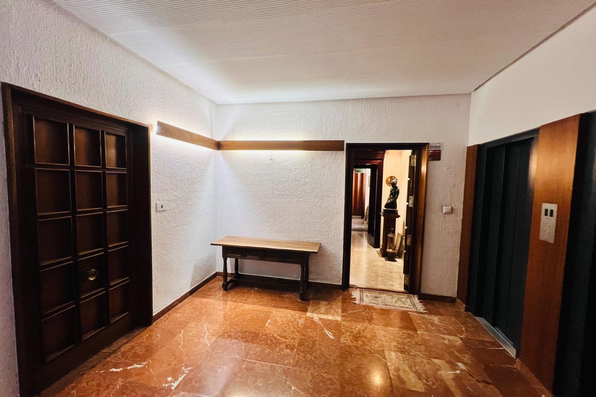 Reventa - Piso - Alicante - Centro Tradicional