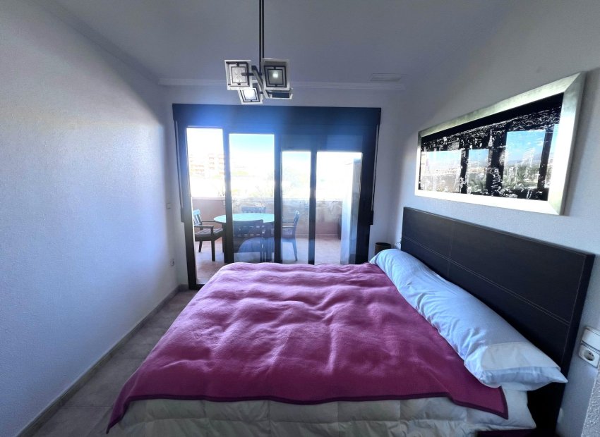 Reventa - Piso - Arenales del Sol