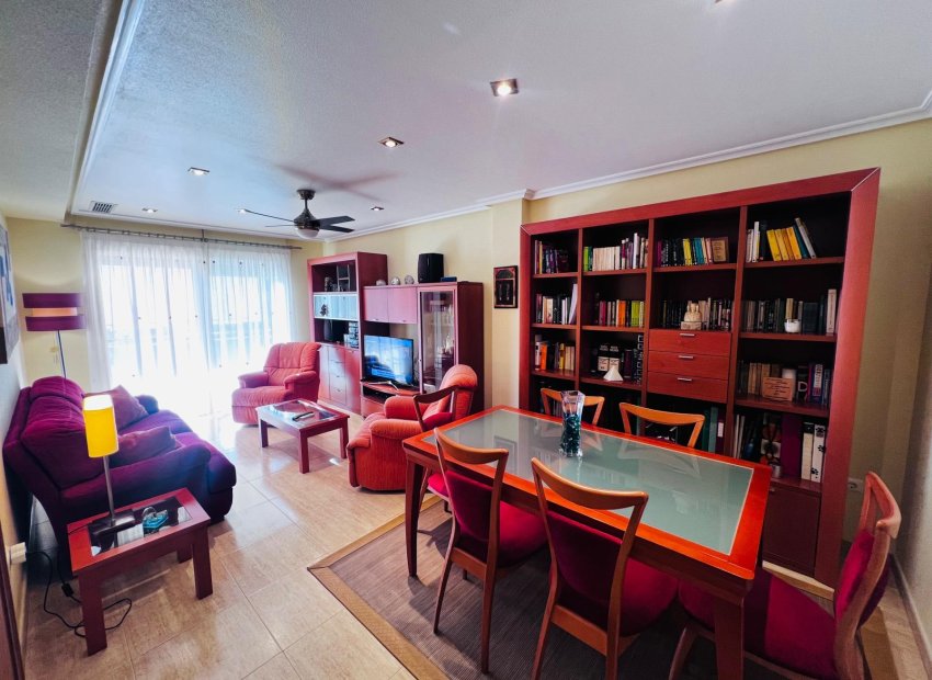 Reventa - Piso - Elche - Campo de Fútbol