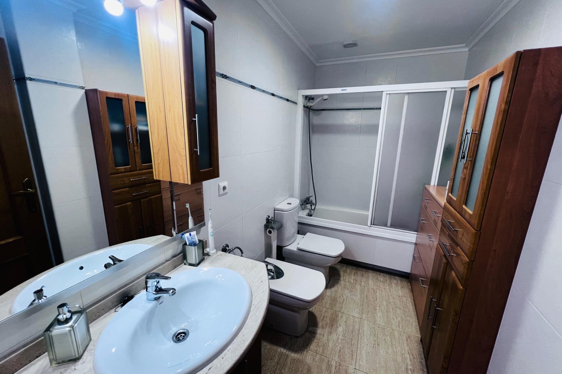 Reventa - Piso - Elche - Campo de Fútbol