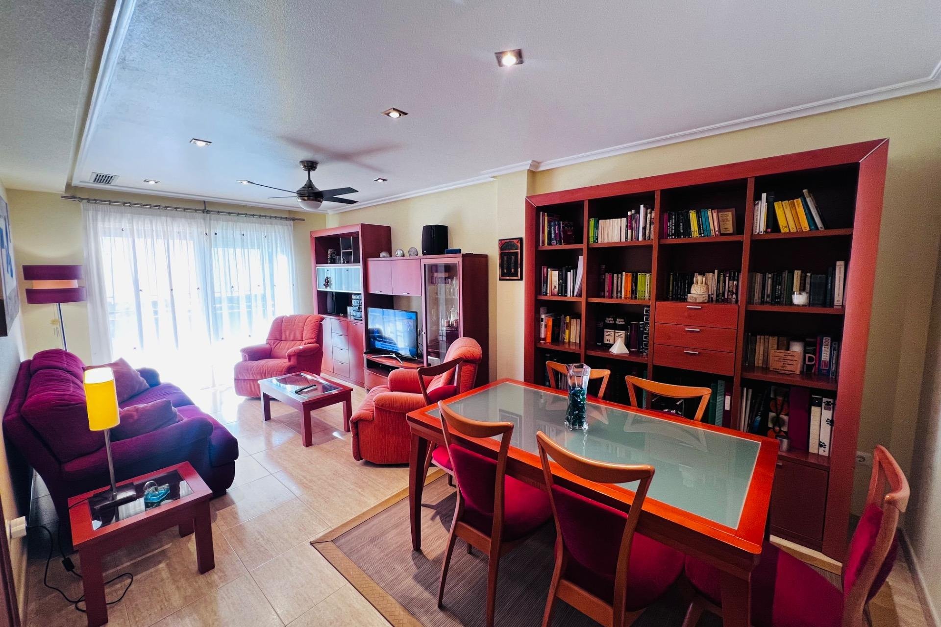 Reventa - Piso - Elche - Campo de Fútbol