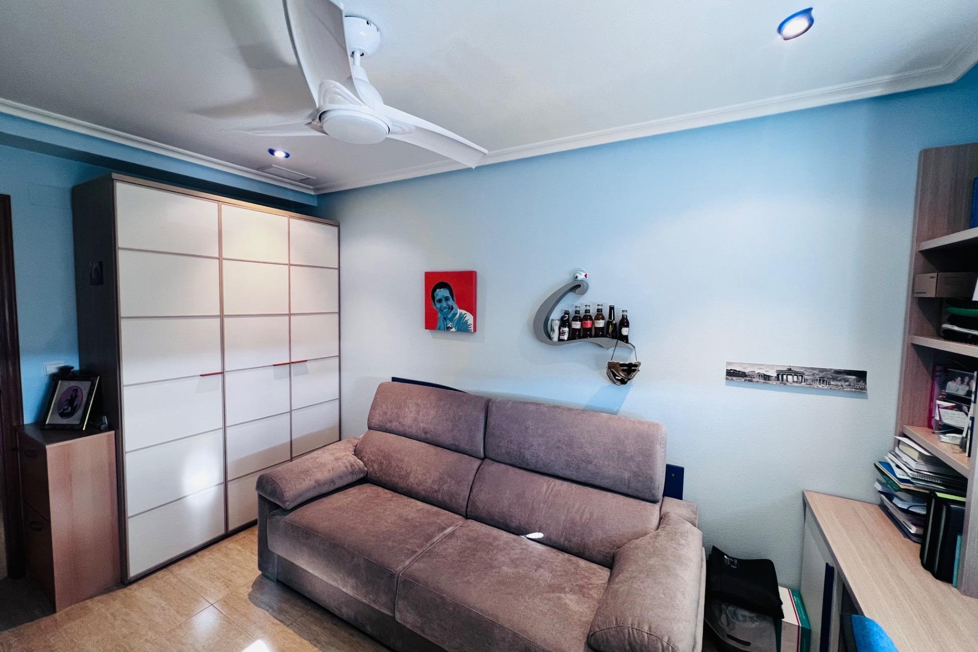 Reventa - Piso - Elche - Campo de Fútbol