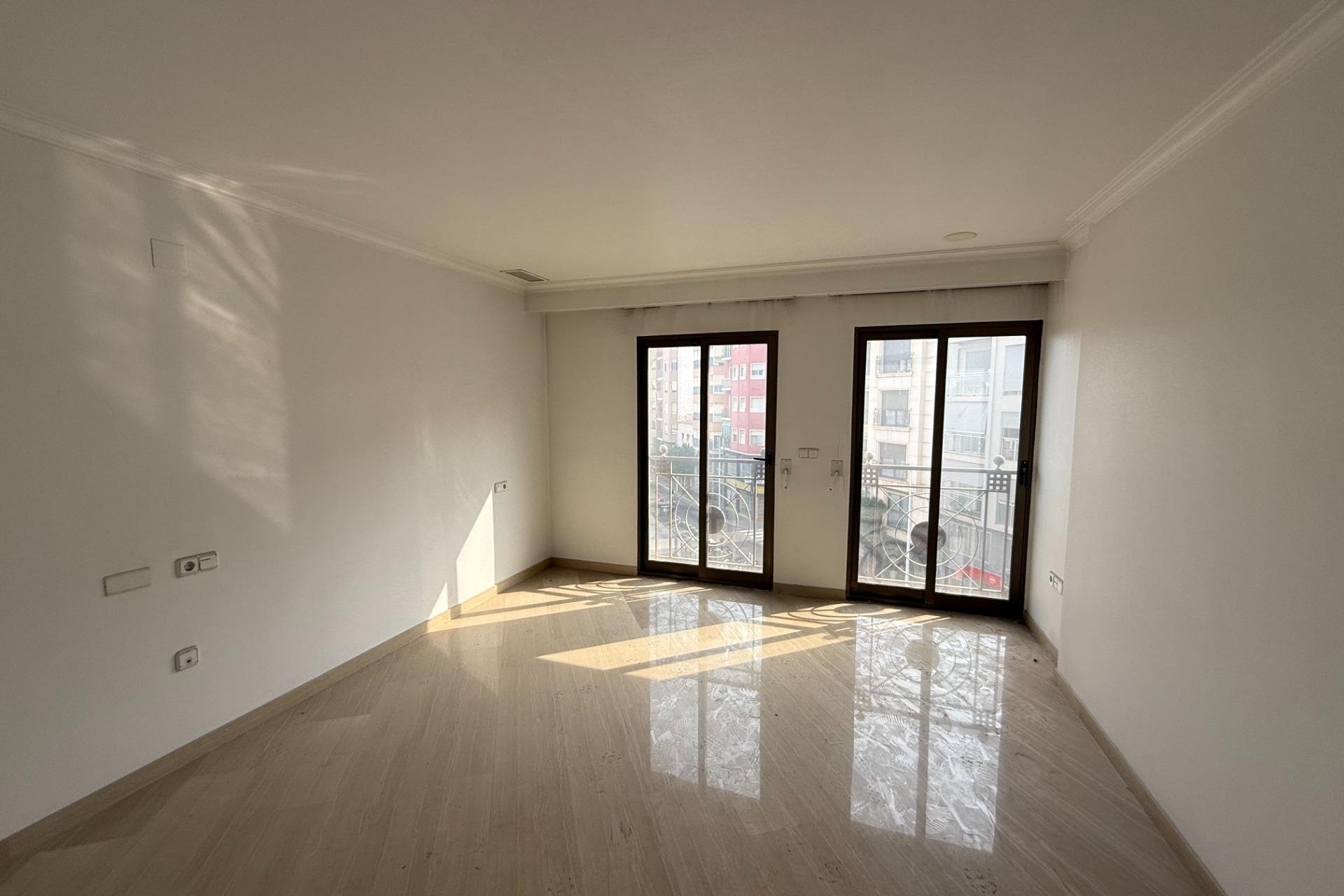 Reventa - Piso - Elche - Centro