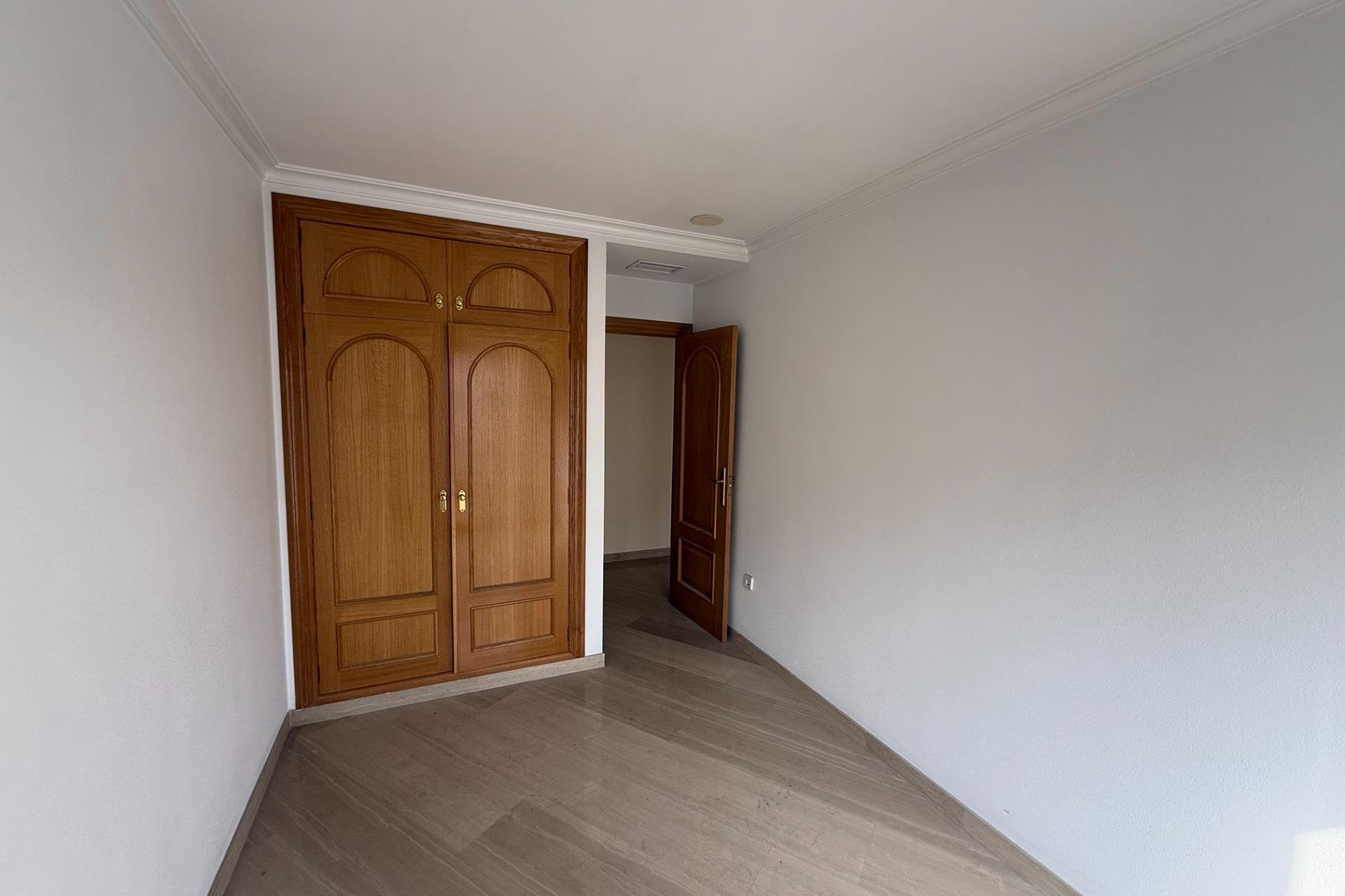 Reventa - Piso - Elche - Centro