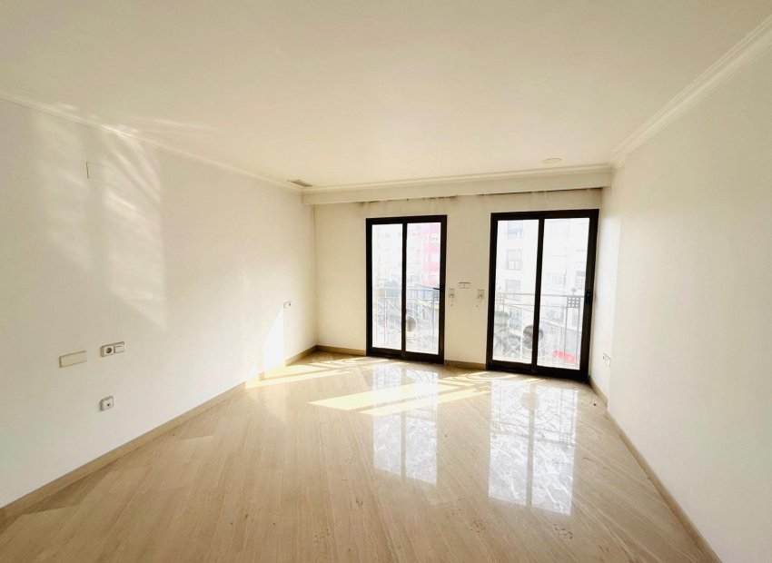 Reventa - Piso - Elche - Centro