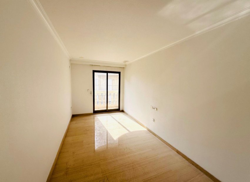 Reventa - Piso - Elche - Centro