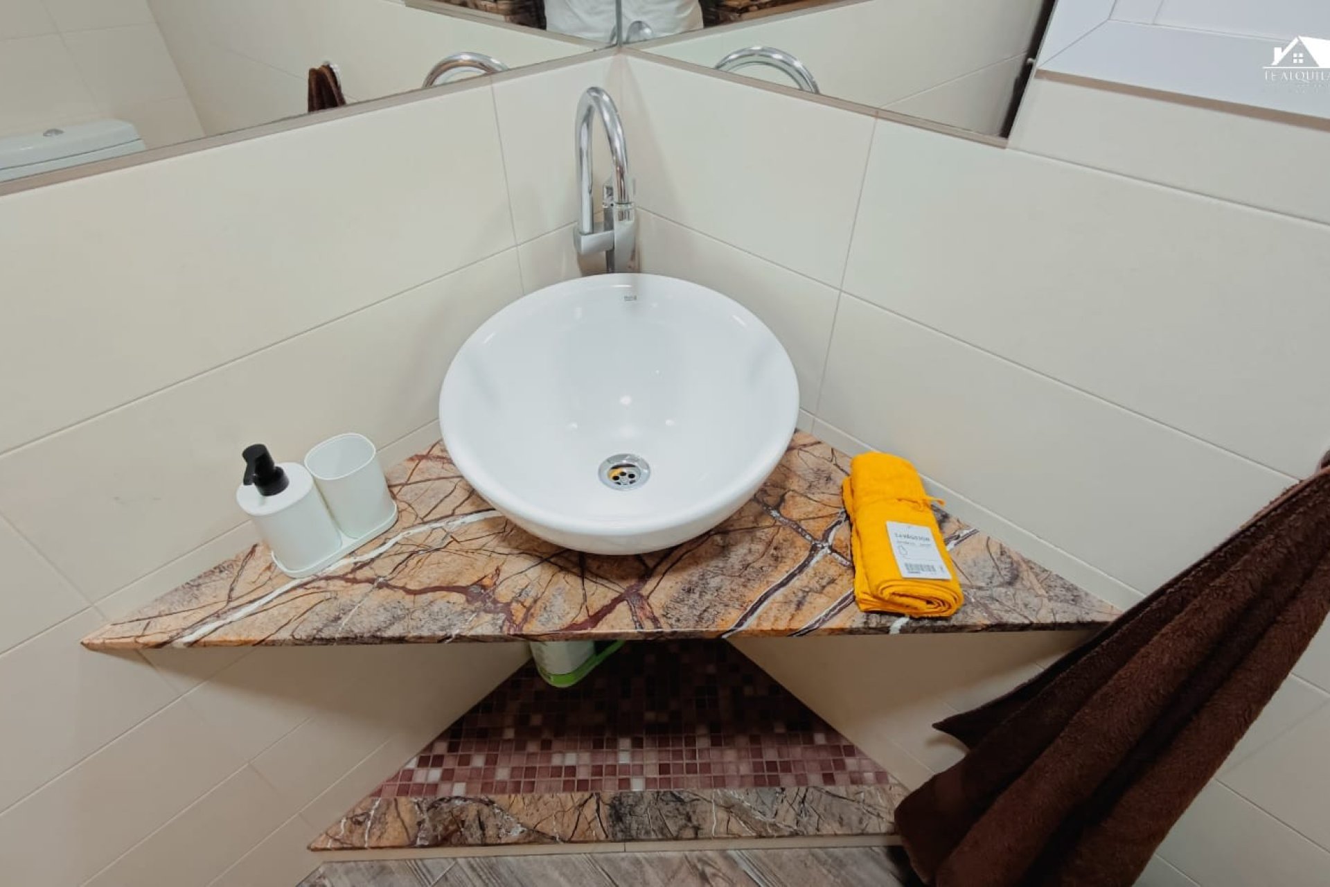 Reventa - Piso - Elche - Sector V-El Canal