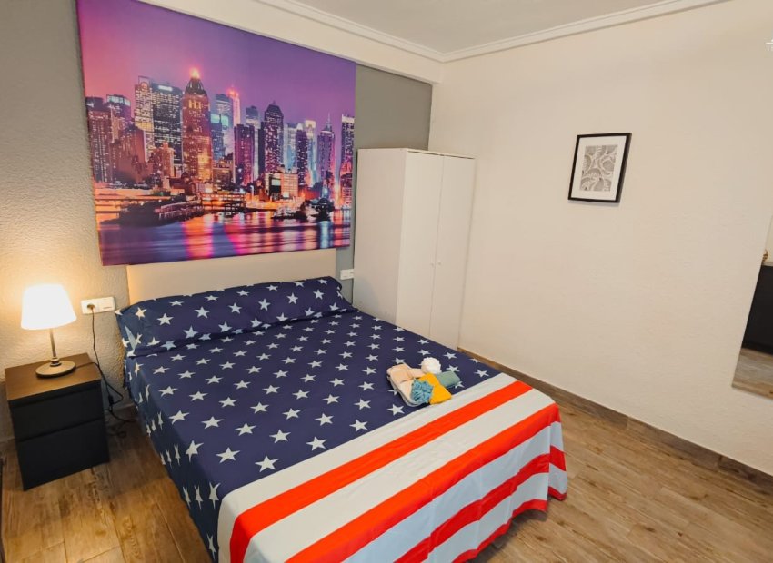 Reventa - Piso - Elche - Sector V-El Canal